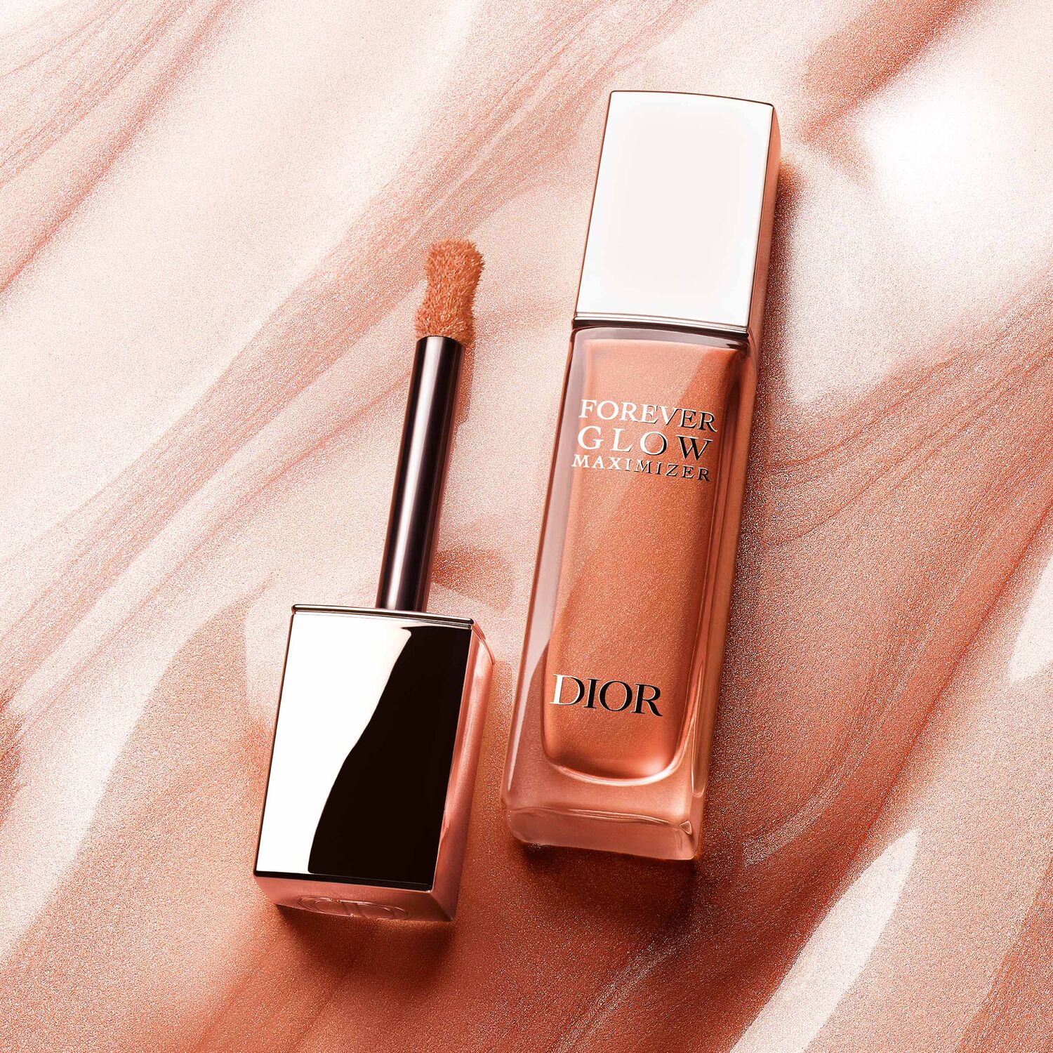 DIOR FOREVER GLOW MAXIMIZER (ILUMINADOR L&Iacute;QUIDO PARA ROSTRO)